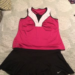 XL Tennis 🎾 Outfit Tail shirt 👚 + Nike Skirt